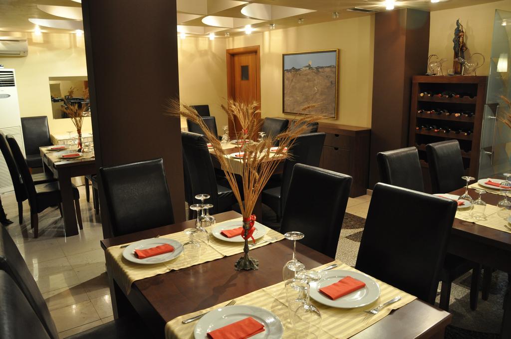 Hotel Ambasador Wlora