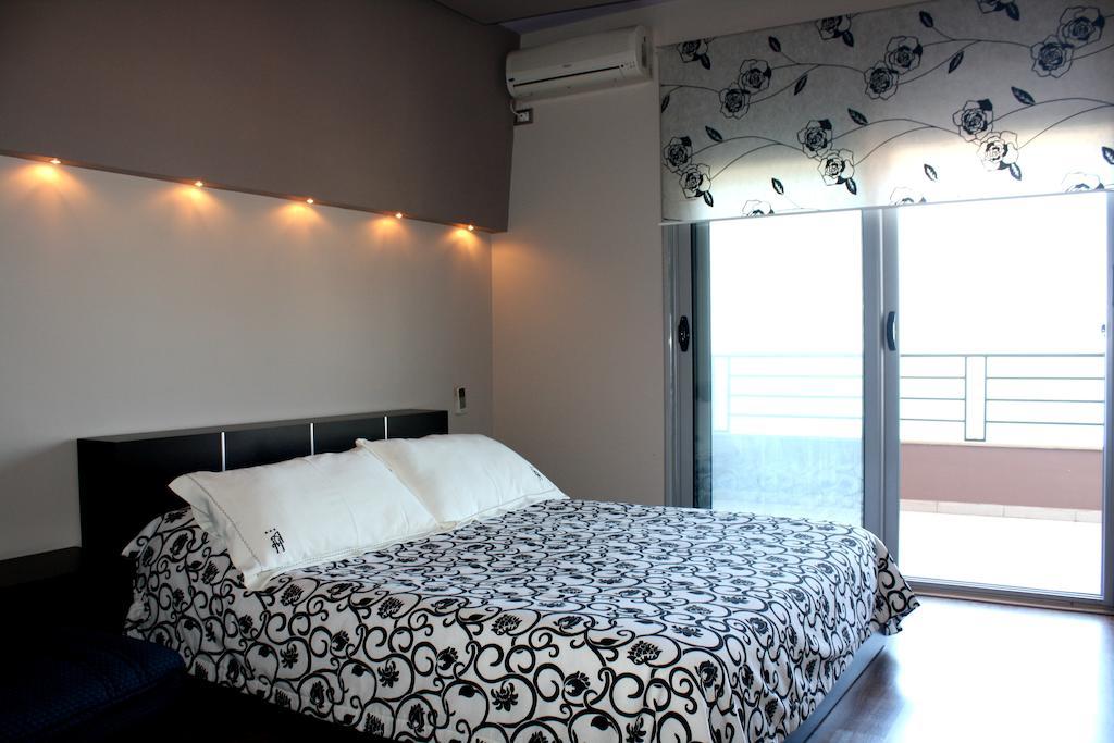 Ambasador Hotel Wlora